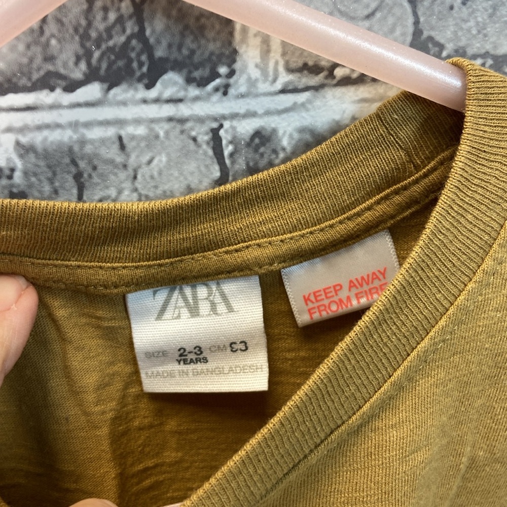 Zara T-shirts - Picture 6 of 12